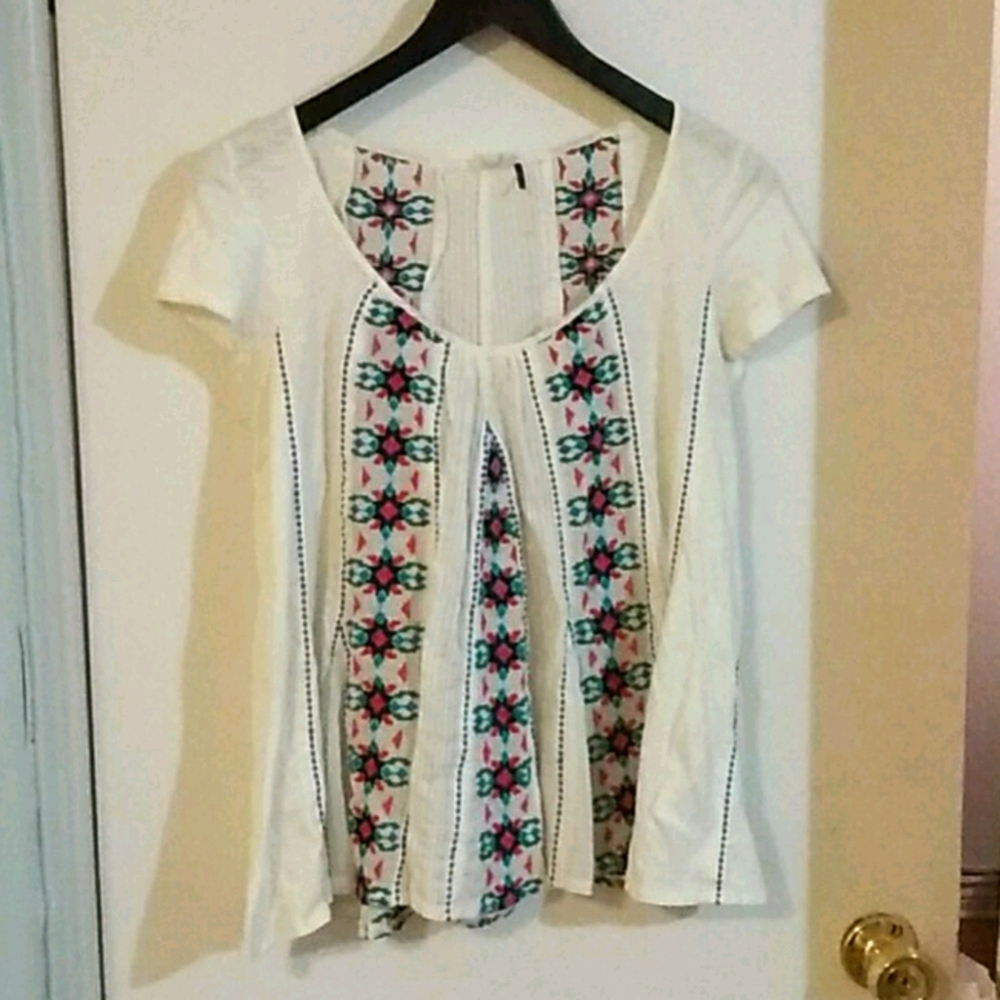 Anthropologie flowing blouse, bright embroidery